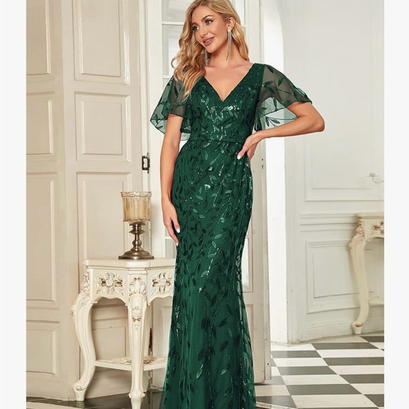 Long dark green dress - Picture 4 of 5